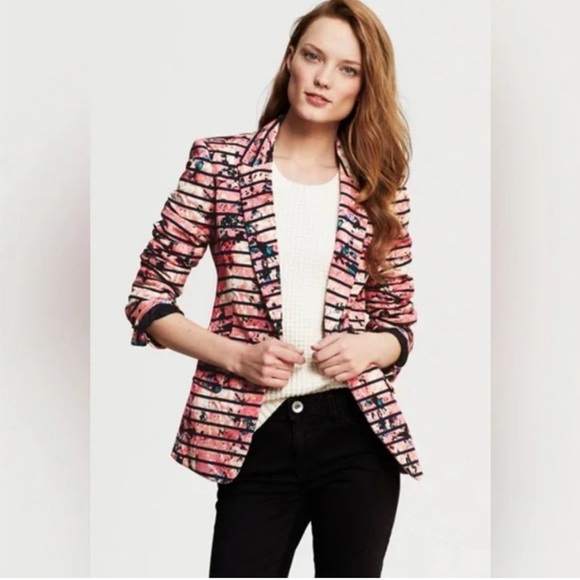 Banana Republic Jackets & Blazers - Banana Republic Pink Black White Striped Floral Watercolor Blazer
